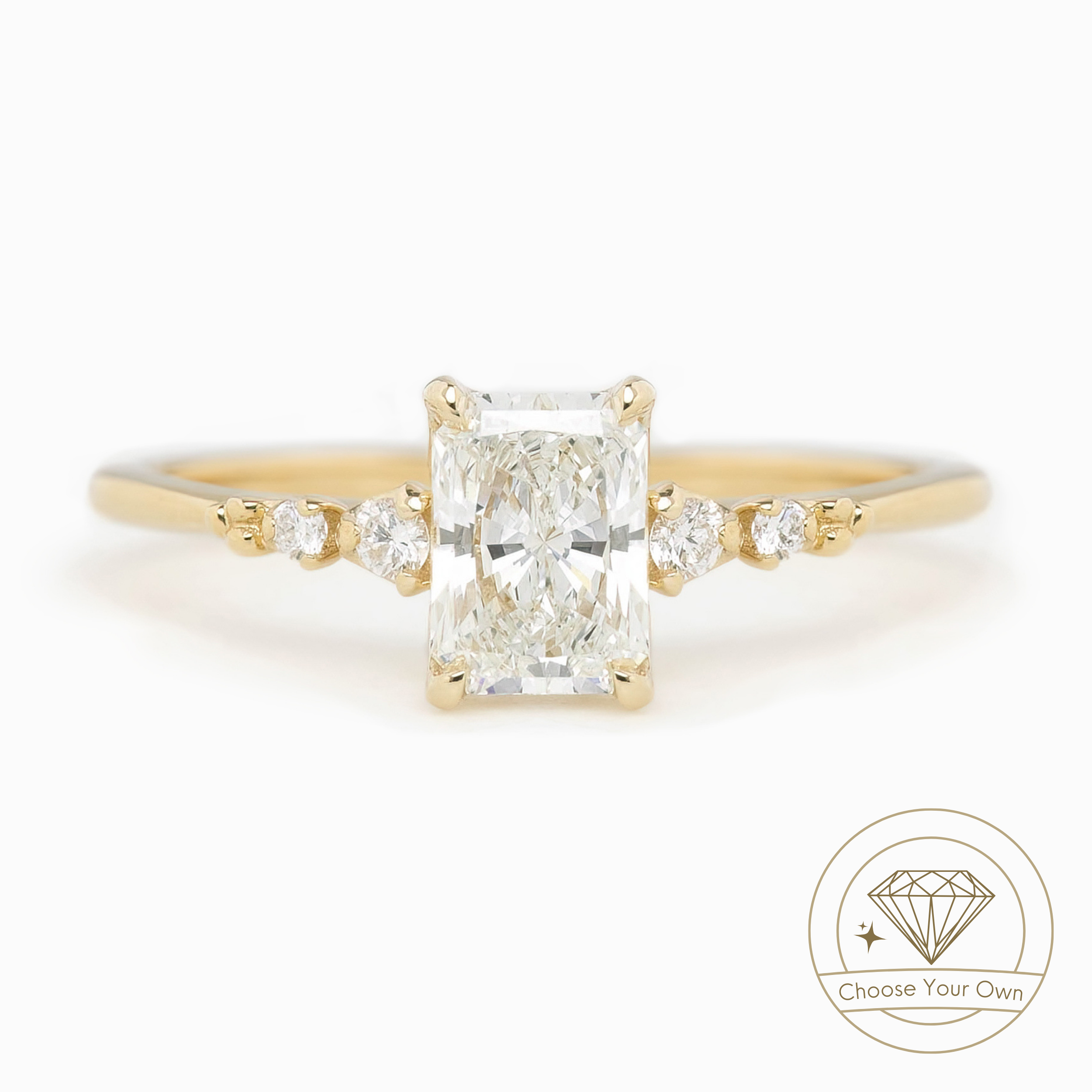 Estel Fleur Four Prongs Round Diamond Ring