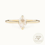 Alice Oval Diamond Ring