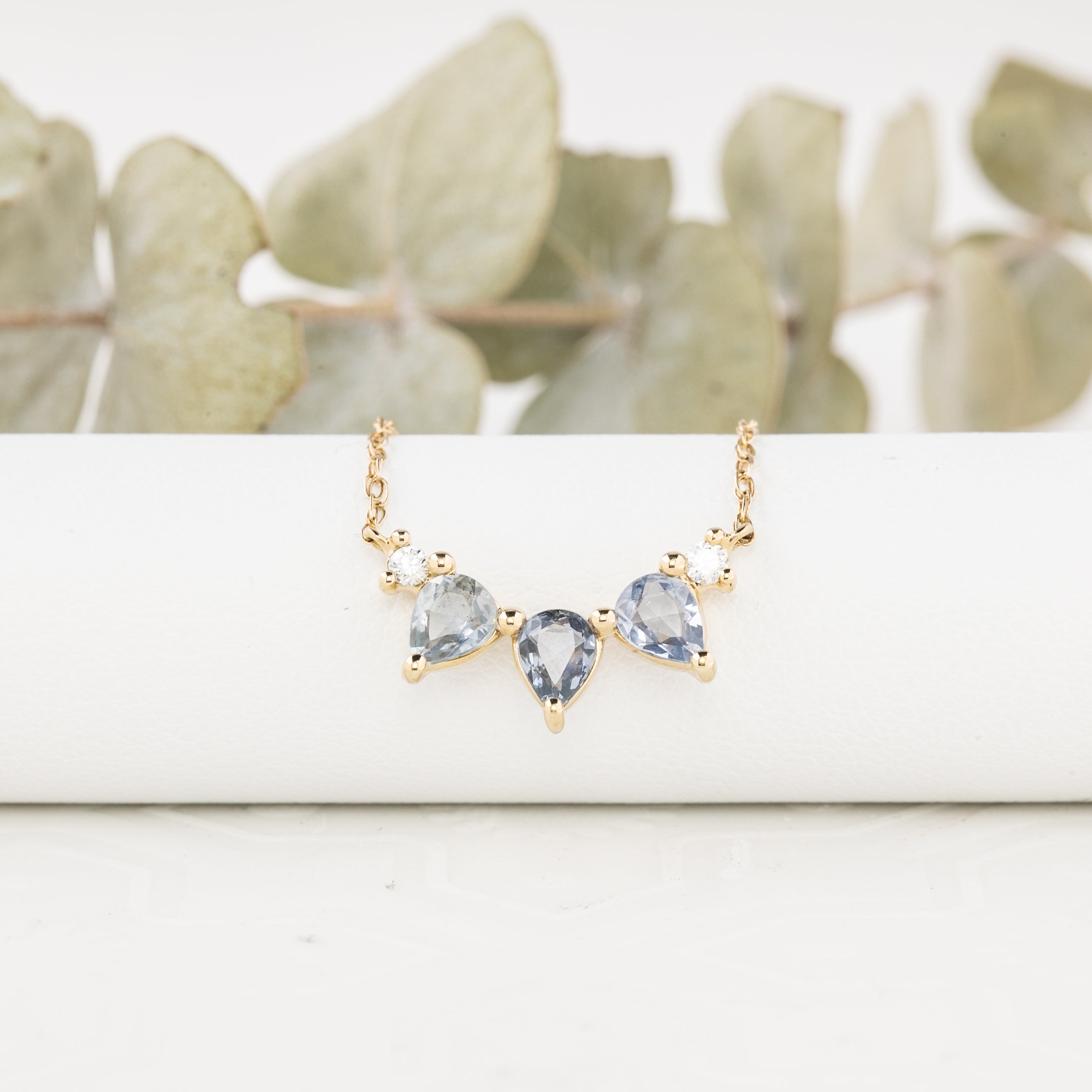 Gloria Necklace, Sapphire and Diamond