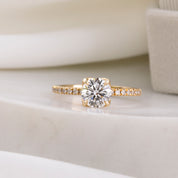 Maria Round Diamond Ring