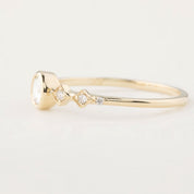 Celeste Round Diamond Ring