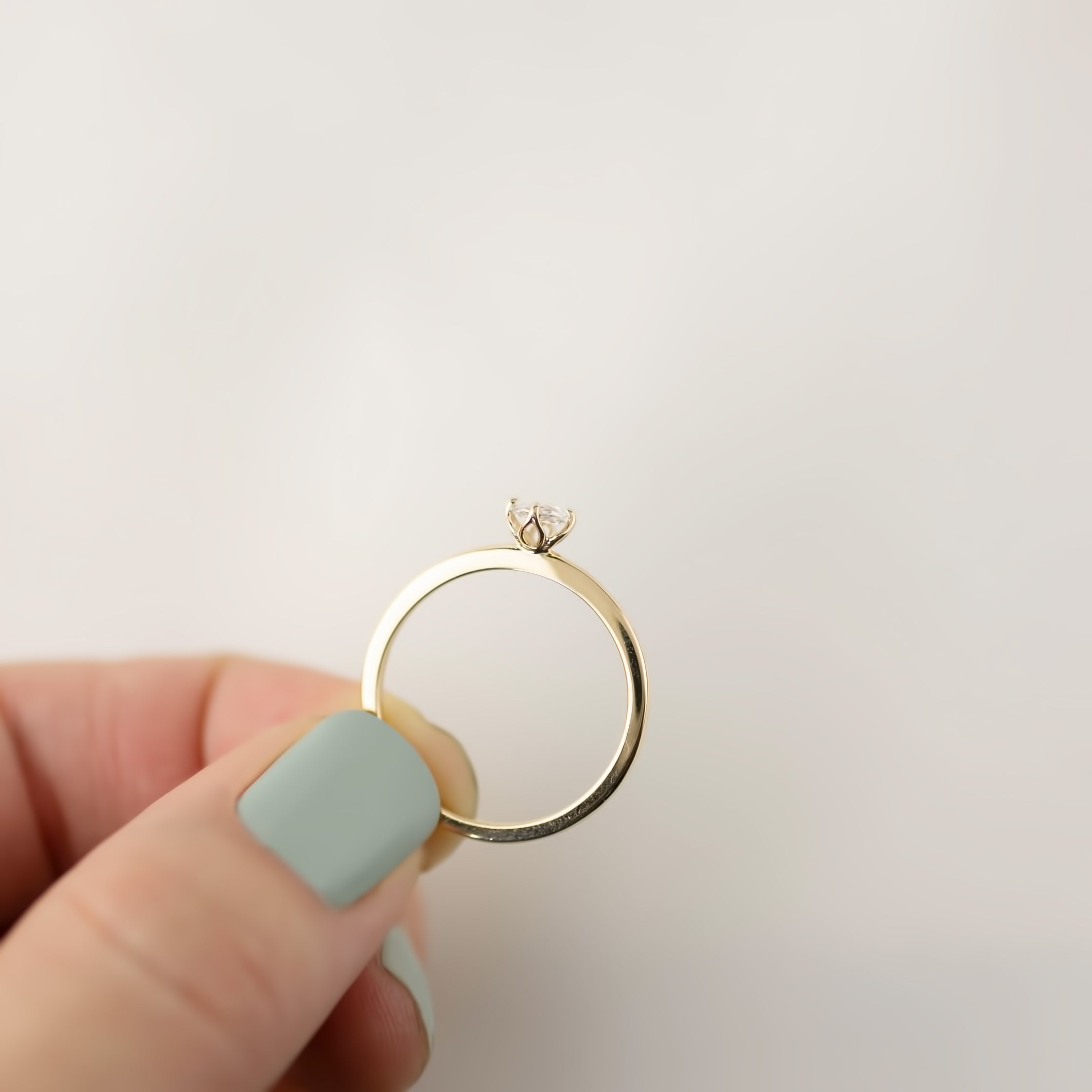 【一点物】アリスリング枠 ブリリアントカットダイヤモンド 0.25ct