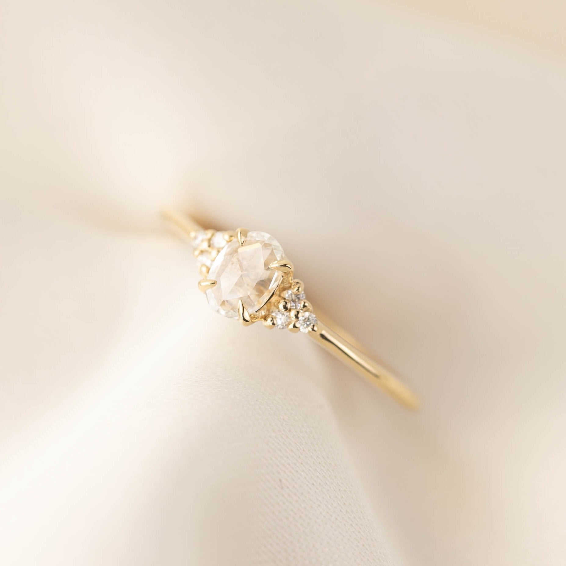 Teresa Oval Diamond Ring