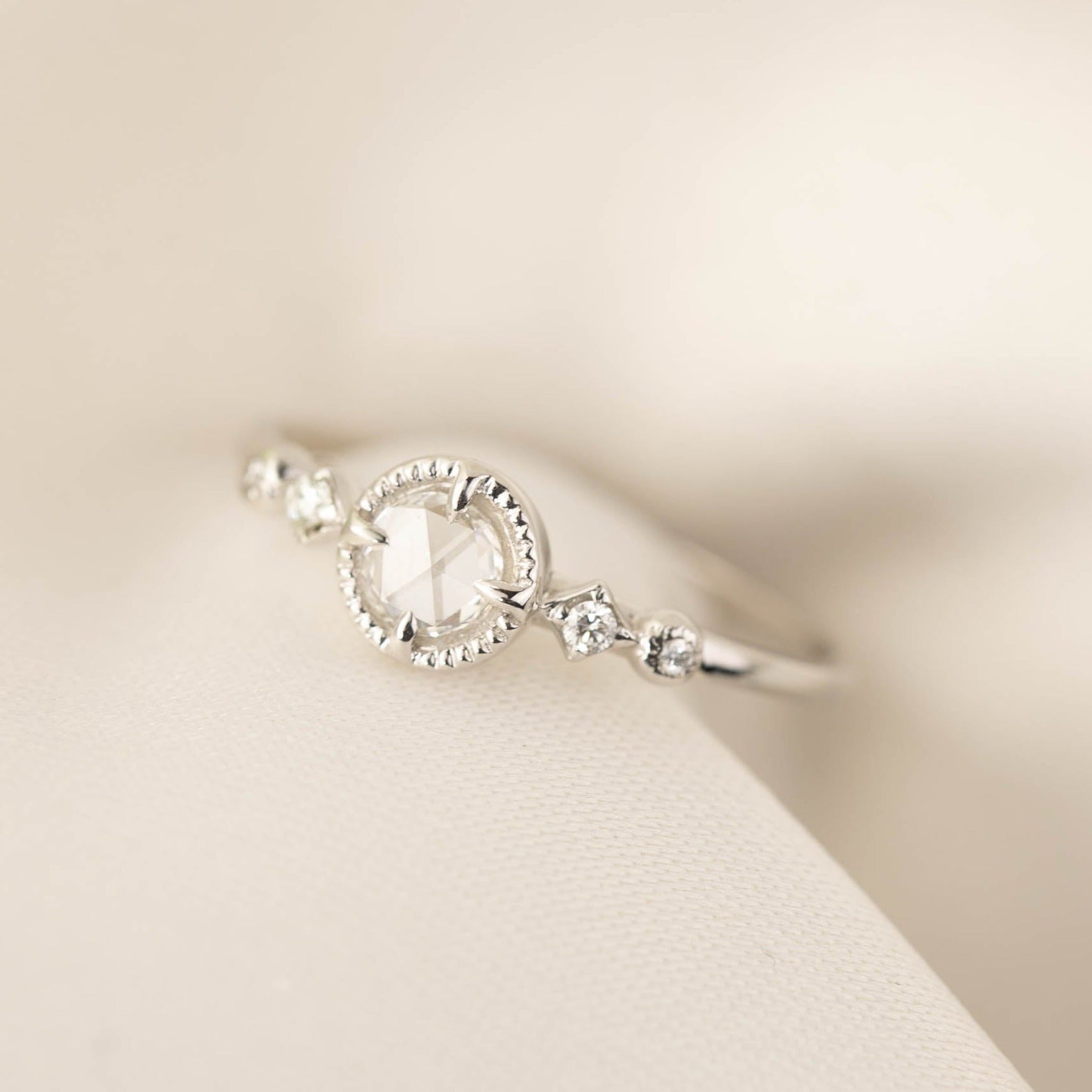 Stella Round Diamond Ring
