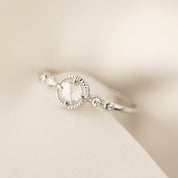 Stella Round Diamond Ring