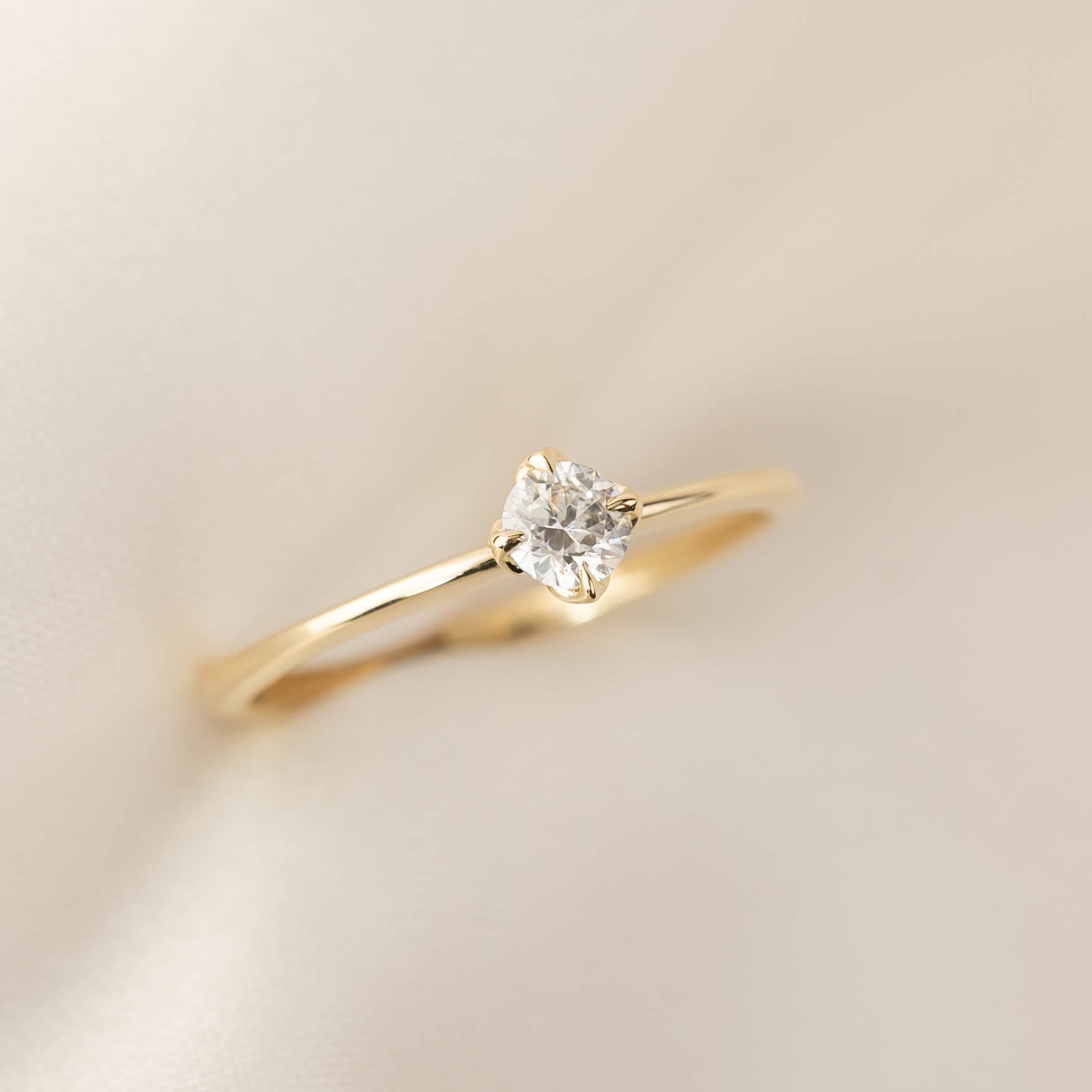 【一点物】アリスリング枠 ブリリアントカットダイヤモンド 0.25ct