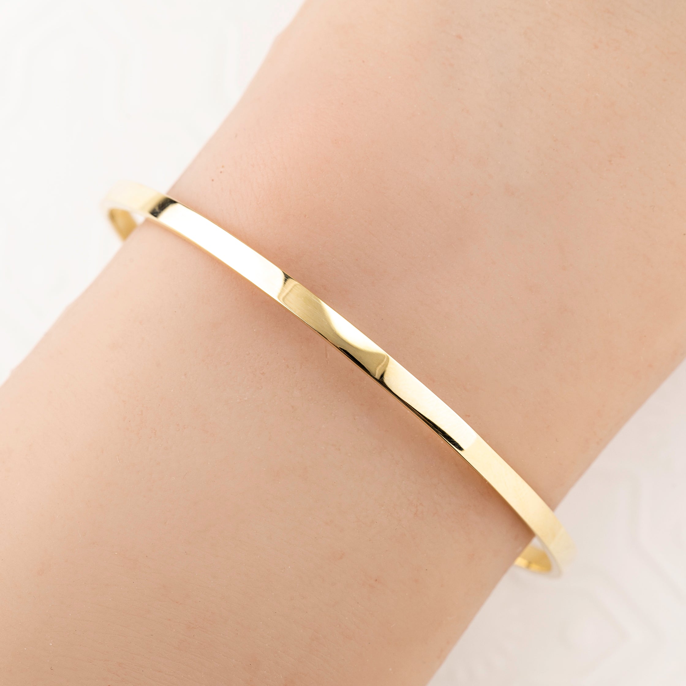 3mm Gold Bangle Bracelet