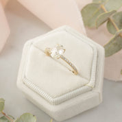 Maria Oval Diamond Ring