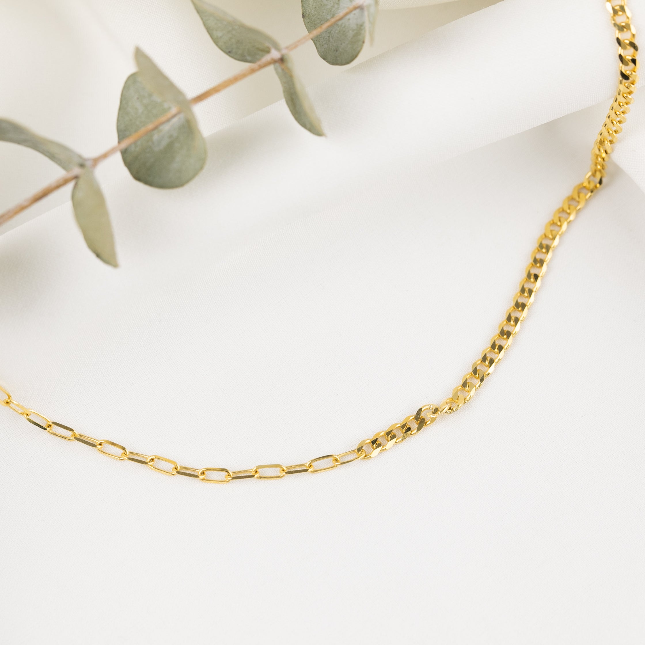 Curb & Paperclip Chain