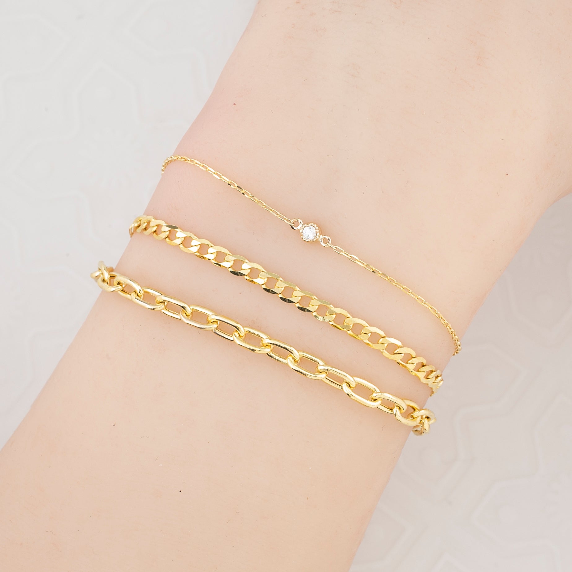 Classic Light Curb Chain Bracelet