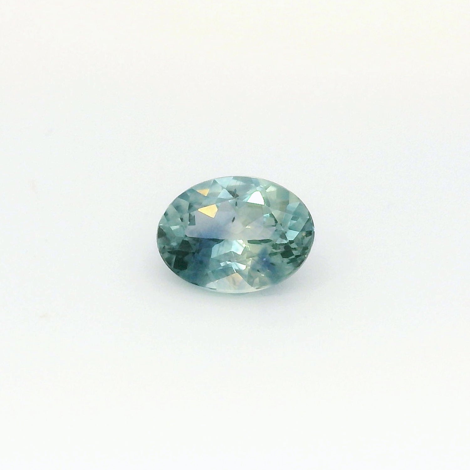 1.57ct Oval Cut Light Blue Green Montana Sapphire SO613