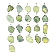 オーガニック シェイプ グリーンサファイア 0.60ct