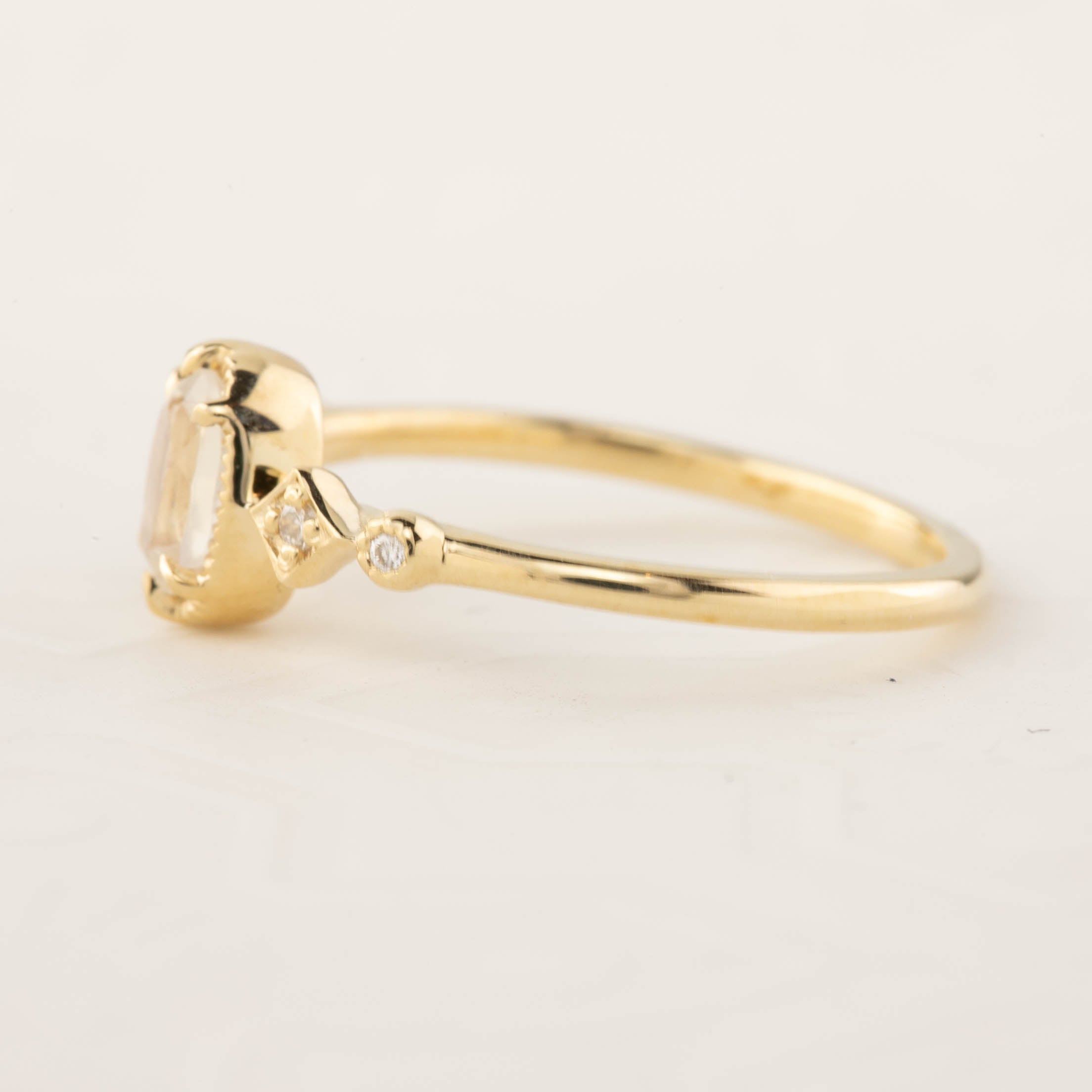 Stella Ring Moonstone