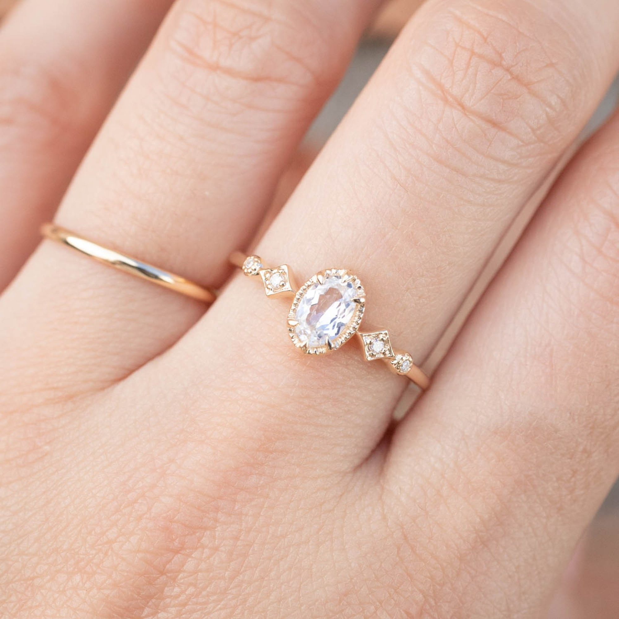 ステラリング・ホワイトサファイア・K14YG/RG/WG