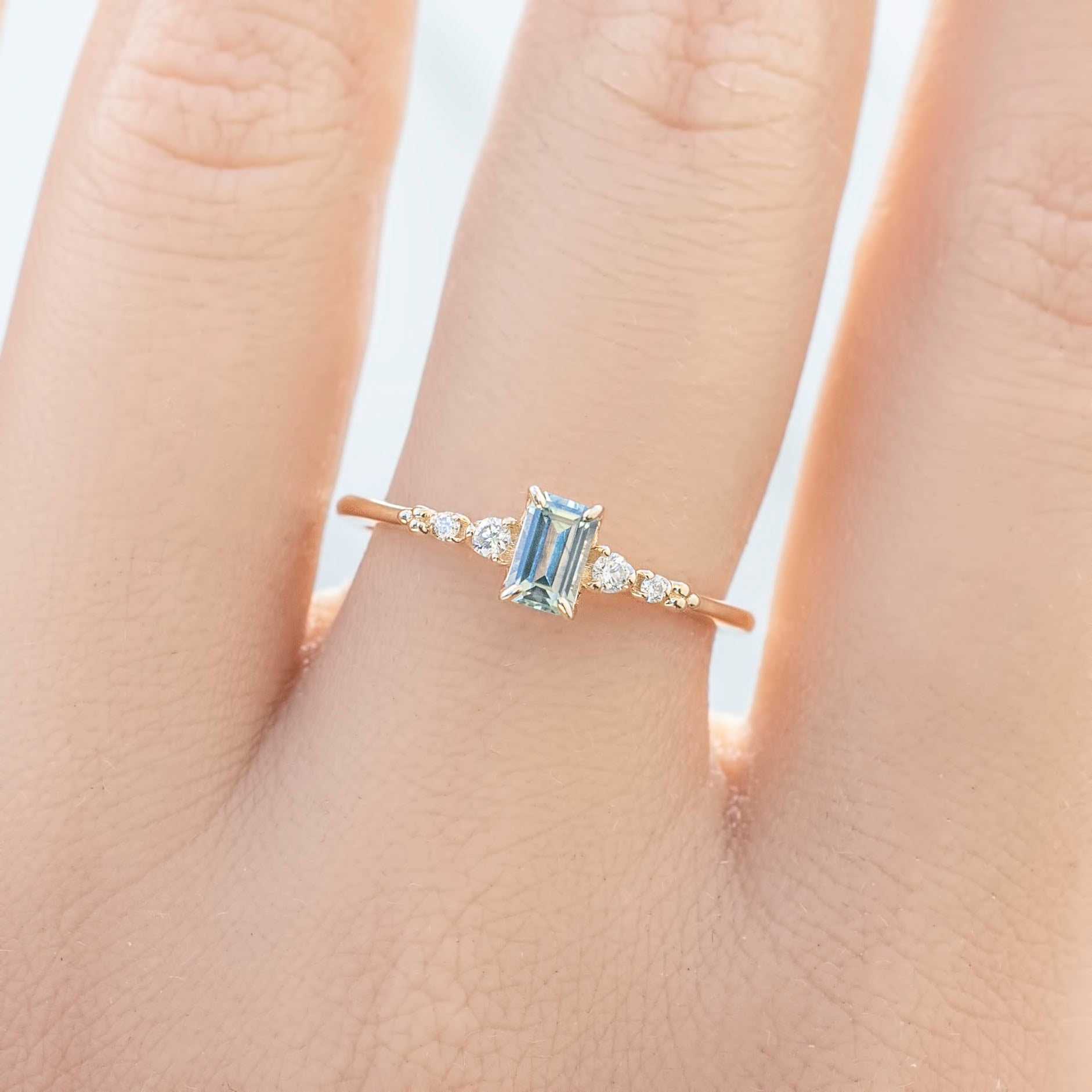 Estel Fleur Ring, 0.45ct Montana Sapphire