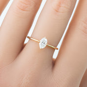 【一点物】アリスリング枠 オーバルブリリアントカットダイヤモンド 0.40ct