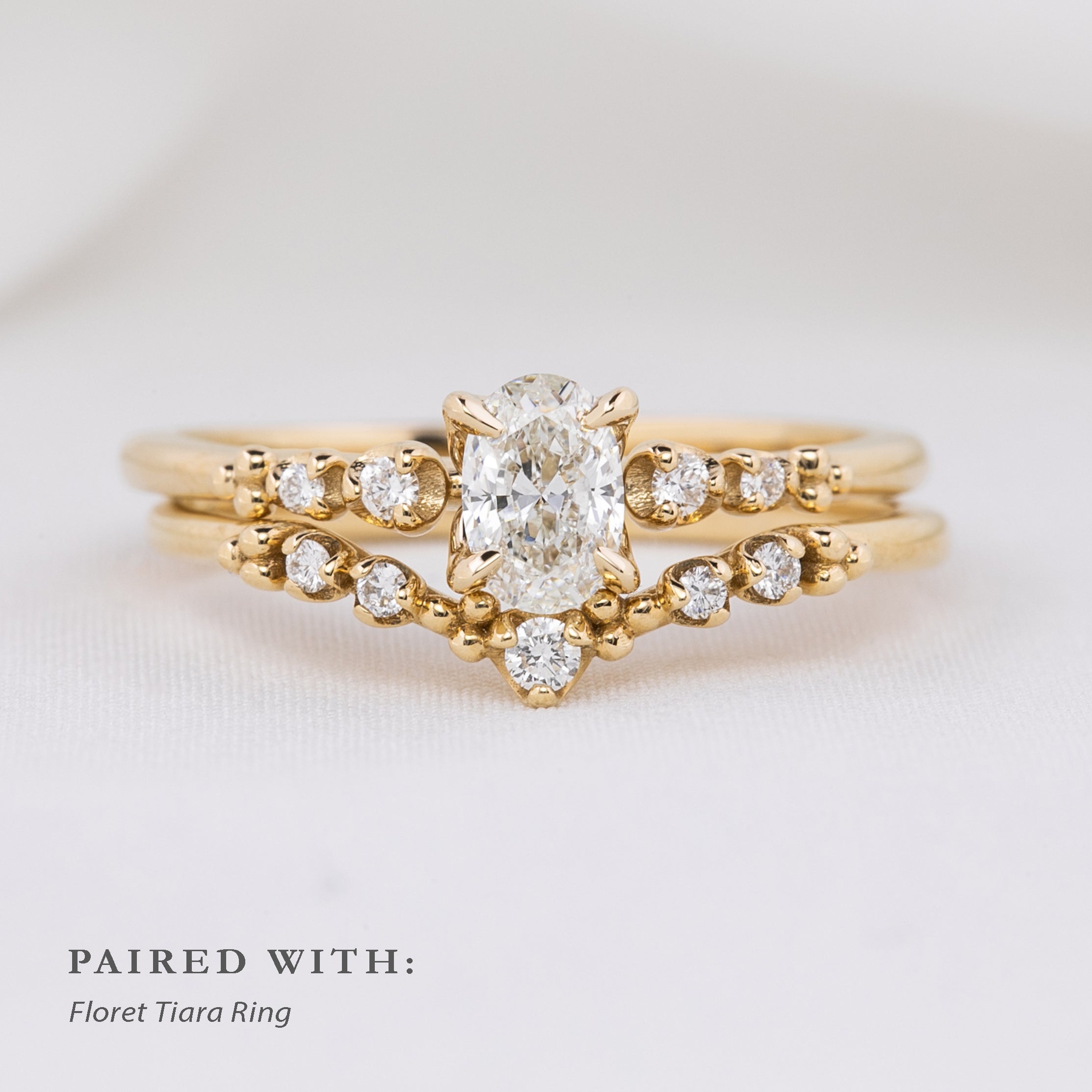 Estel Fleur Four Prongs Oval Diamond Ring