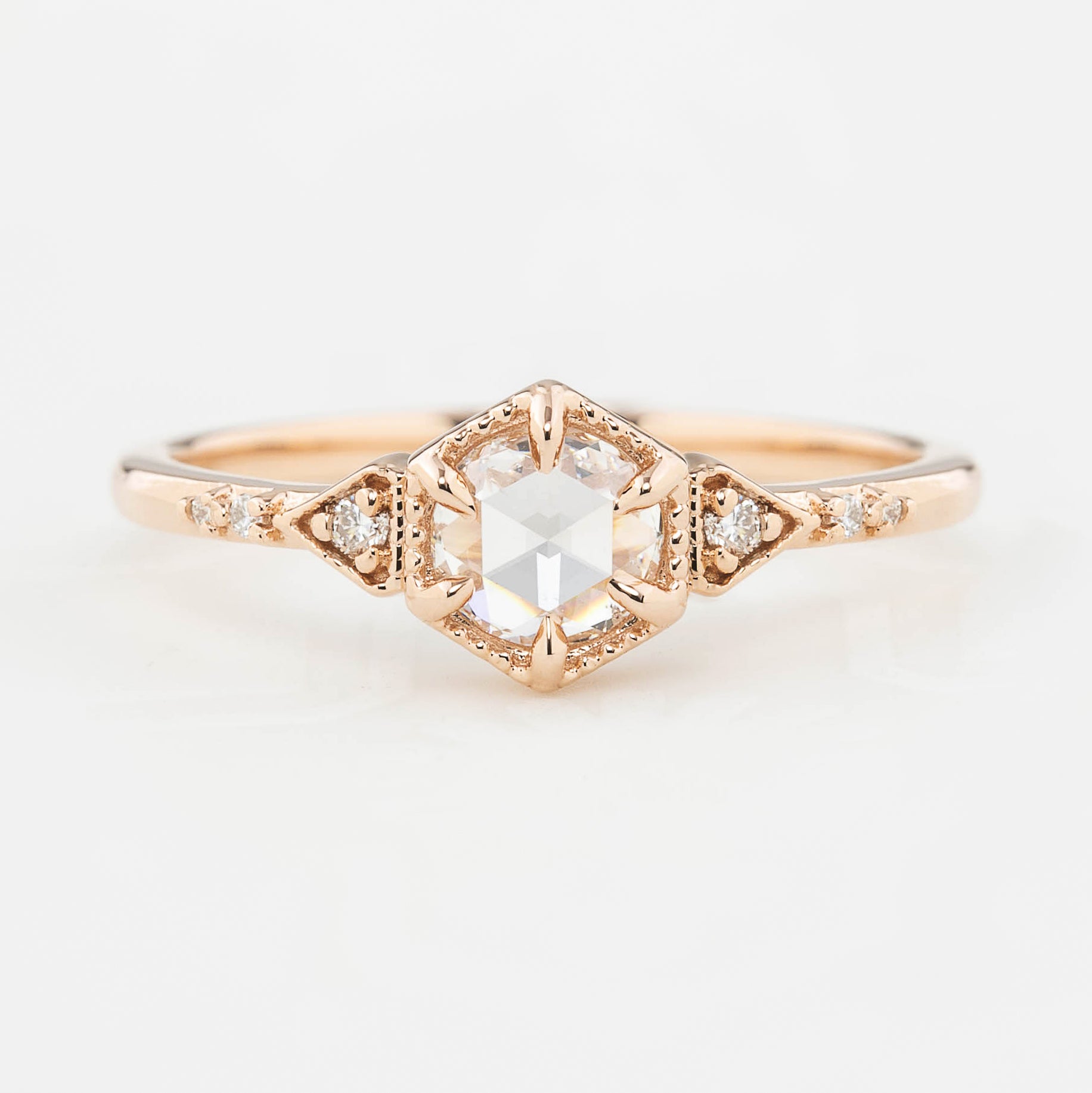 Agatha Round Diamond Ring