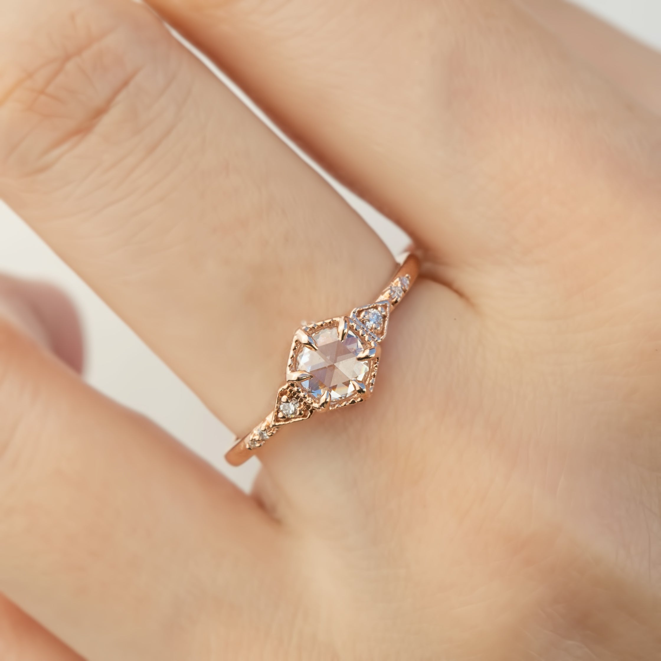 【一点物】アガサリング枠 0.45ct ローズカットダイヤモンド