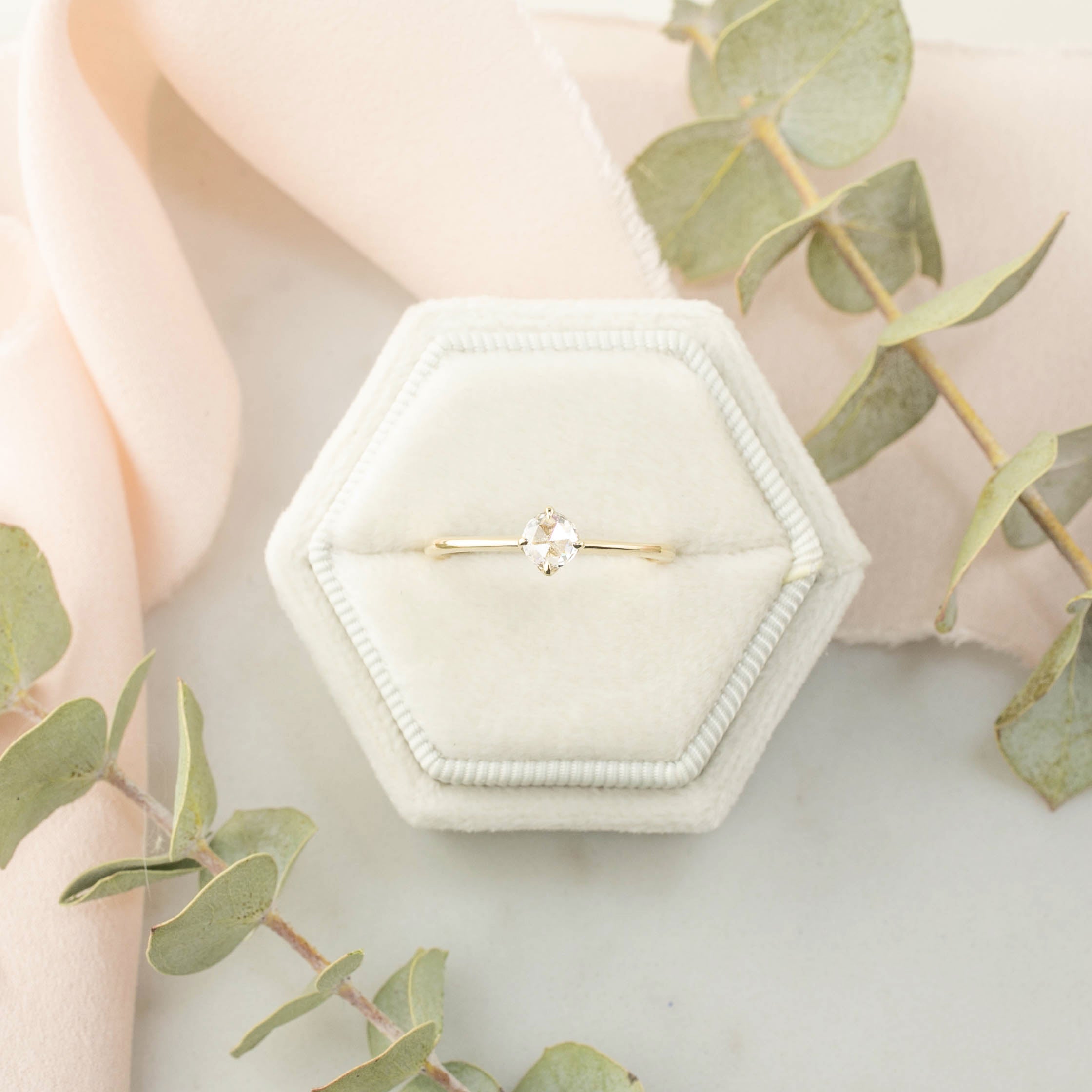 【一点物】アリスリング枠 ラウンドローズカットダイヤモンド 0.2ct