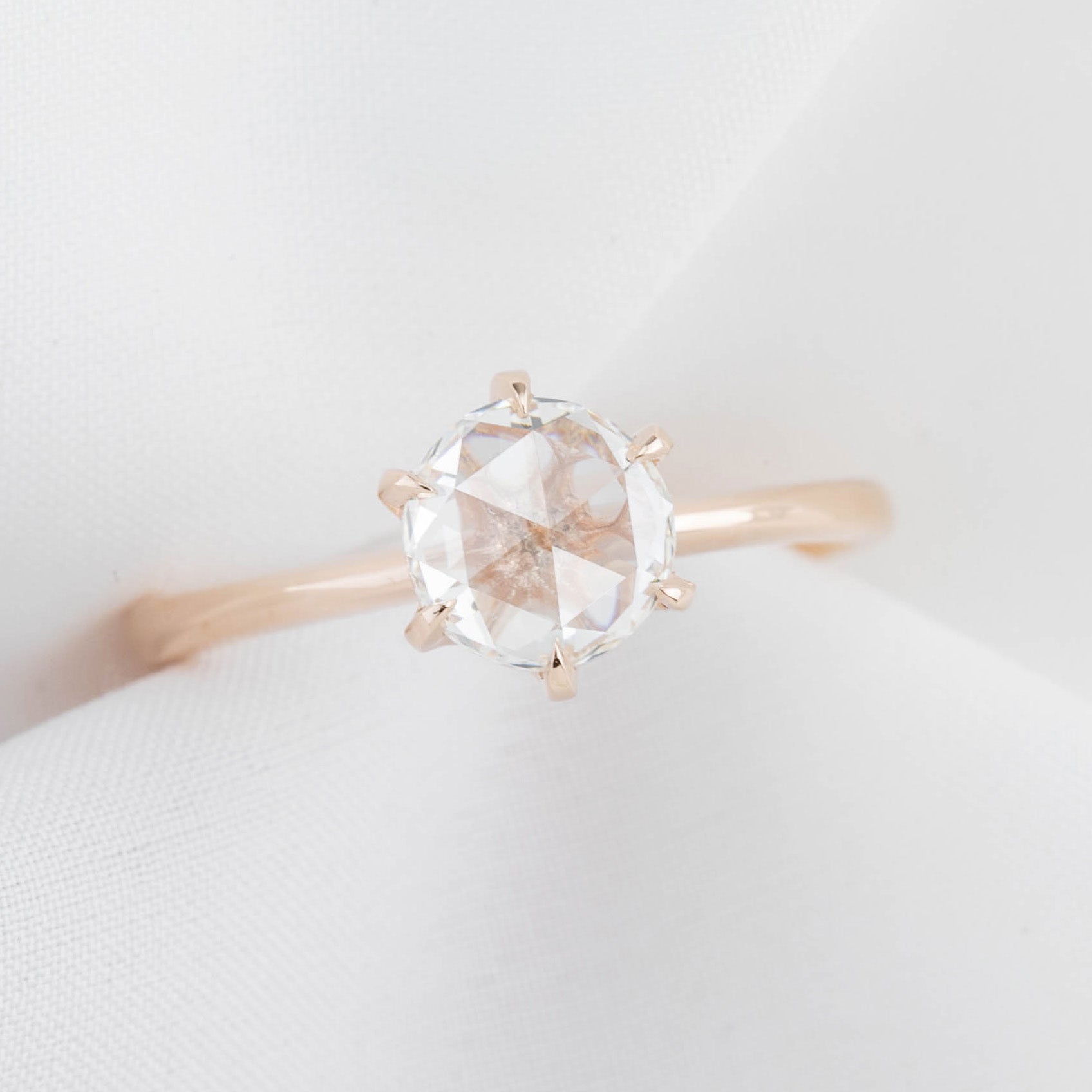 Floryn Round Diamond Ring