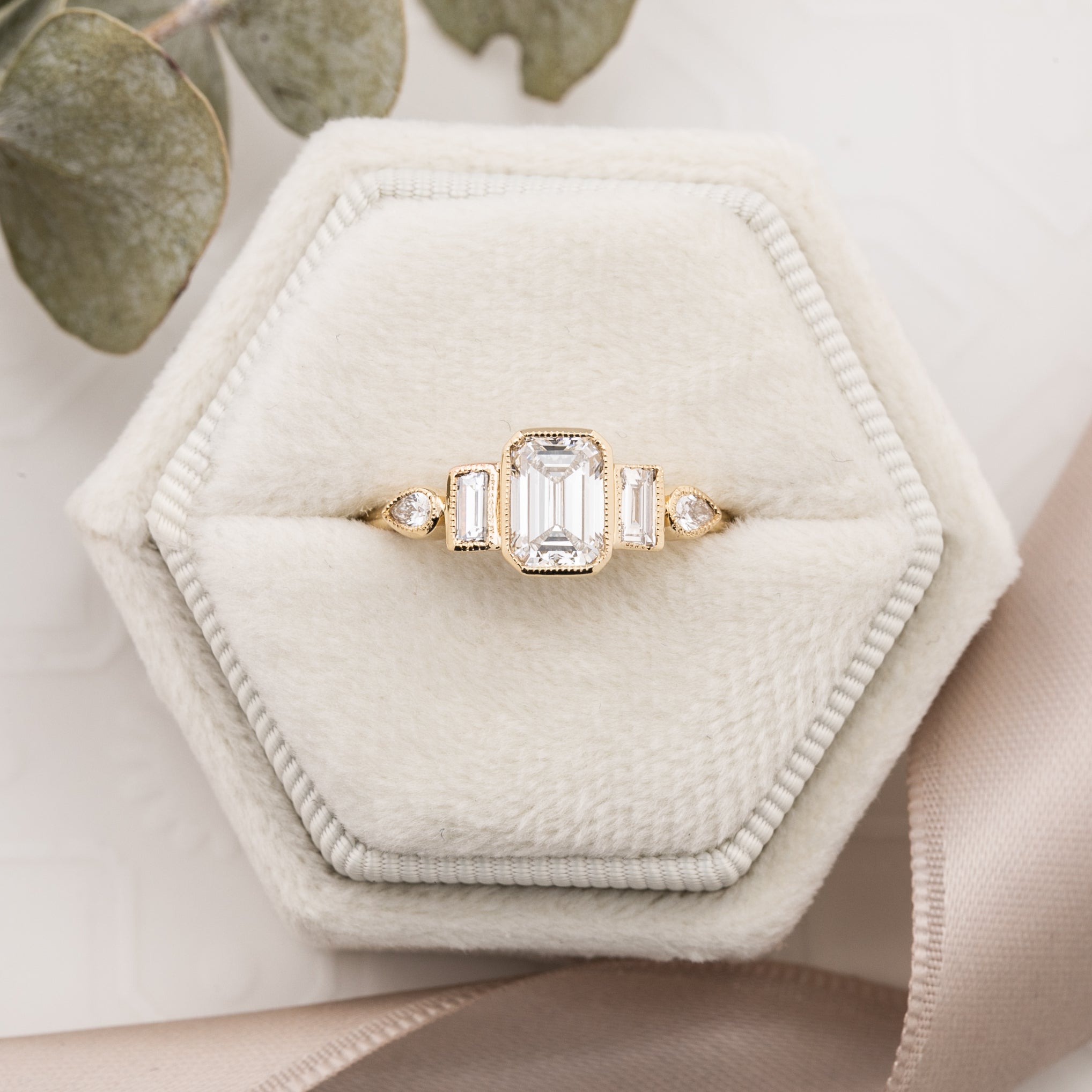 Edith Round Diamond Ring