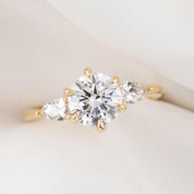 Claire Round Diamond Ring