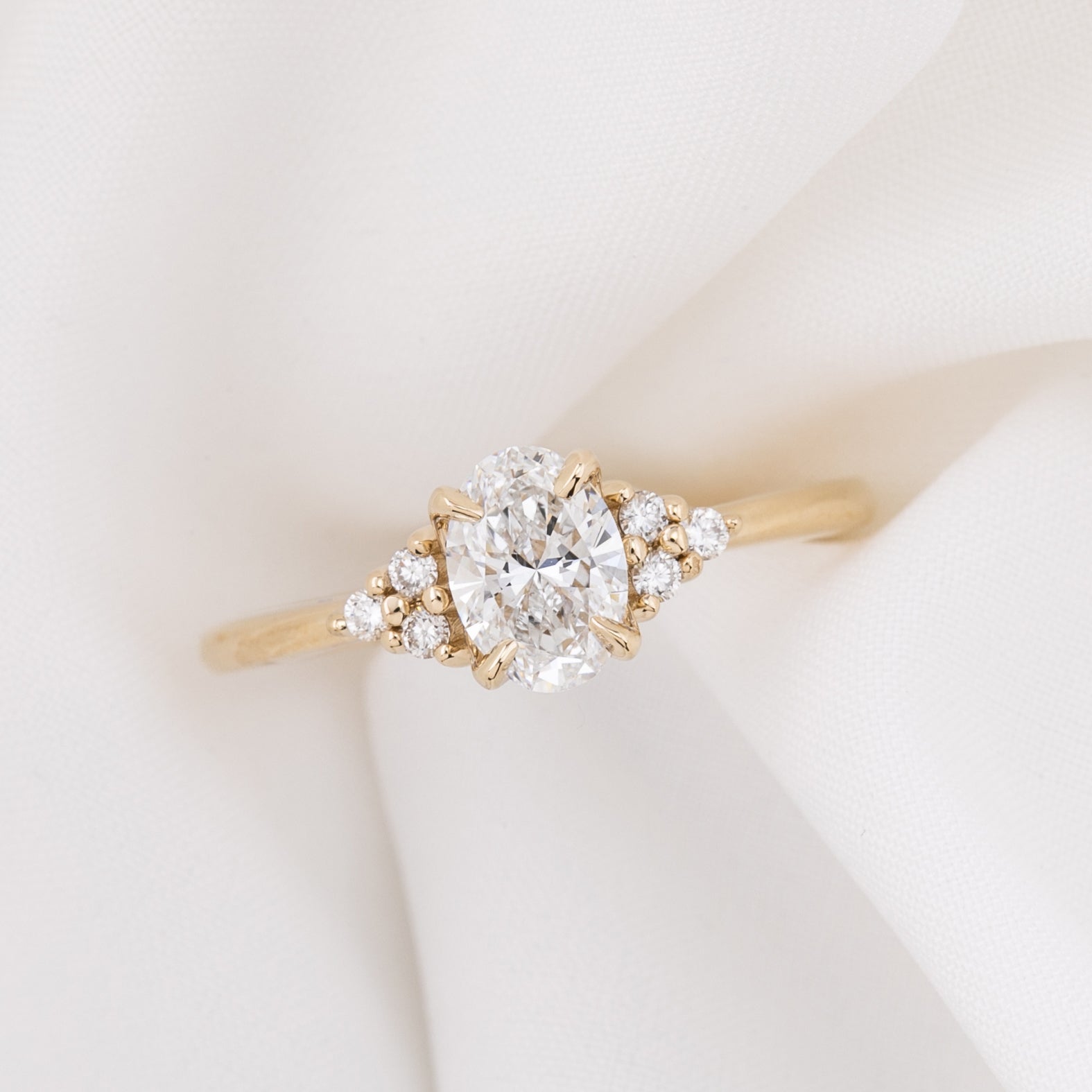 Teresa Oval Diamond Ring