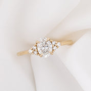 Teresa Oval Diamond Ring