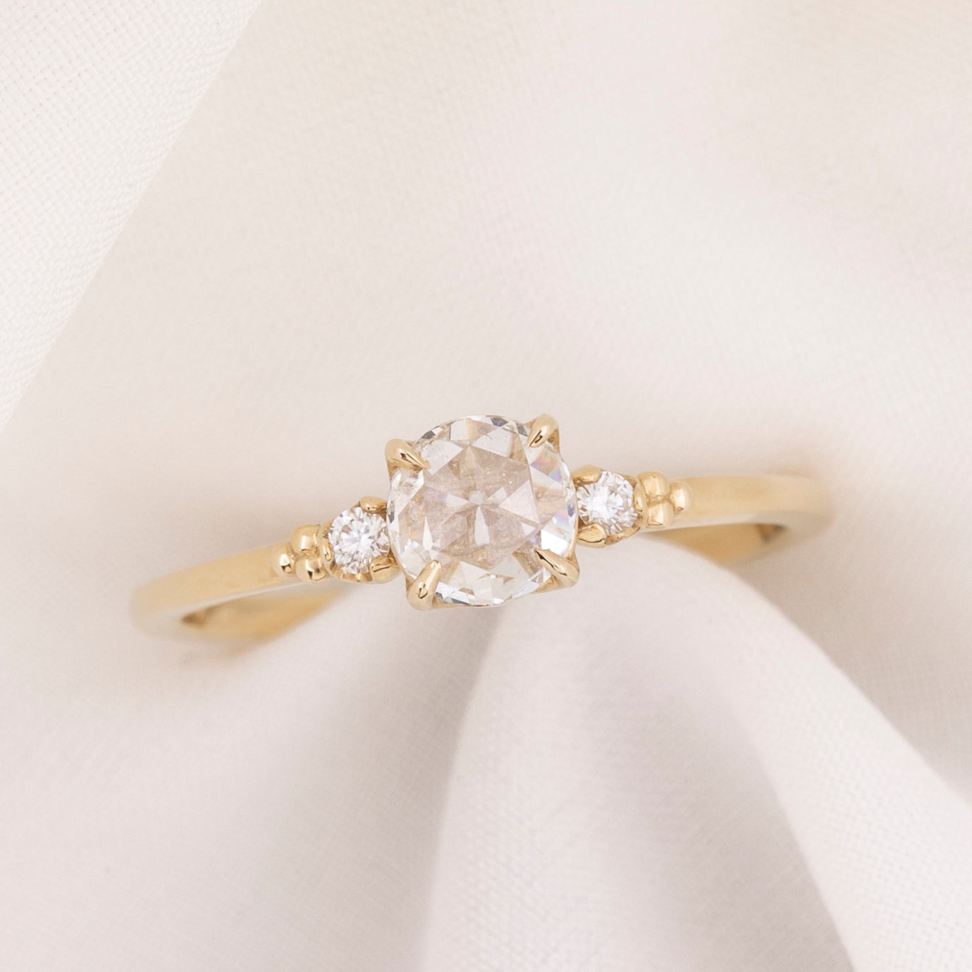 Estel Round Diamond Ring