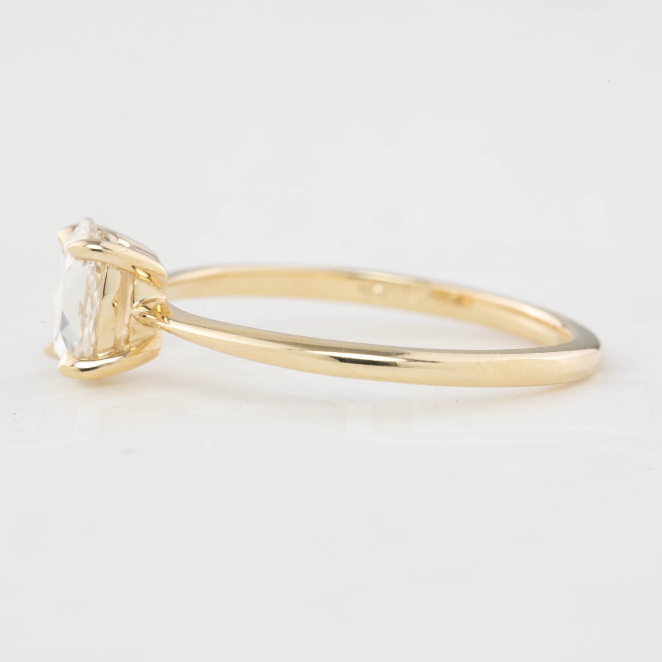 Nina Oval Diamond Ring