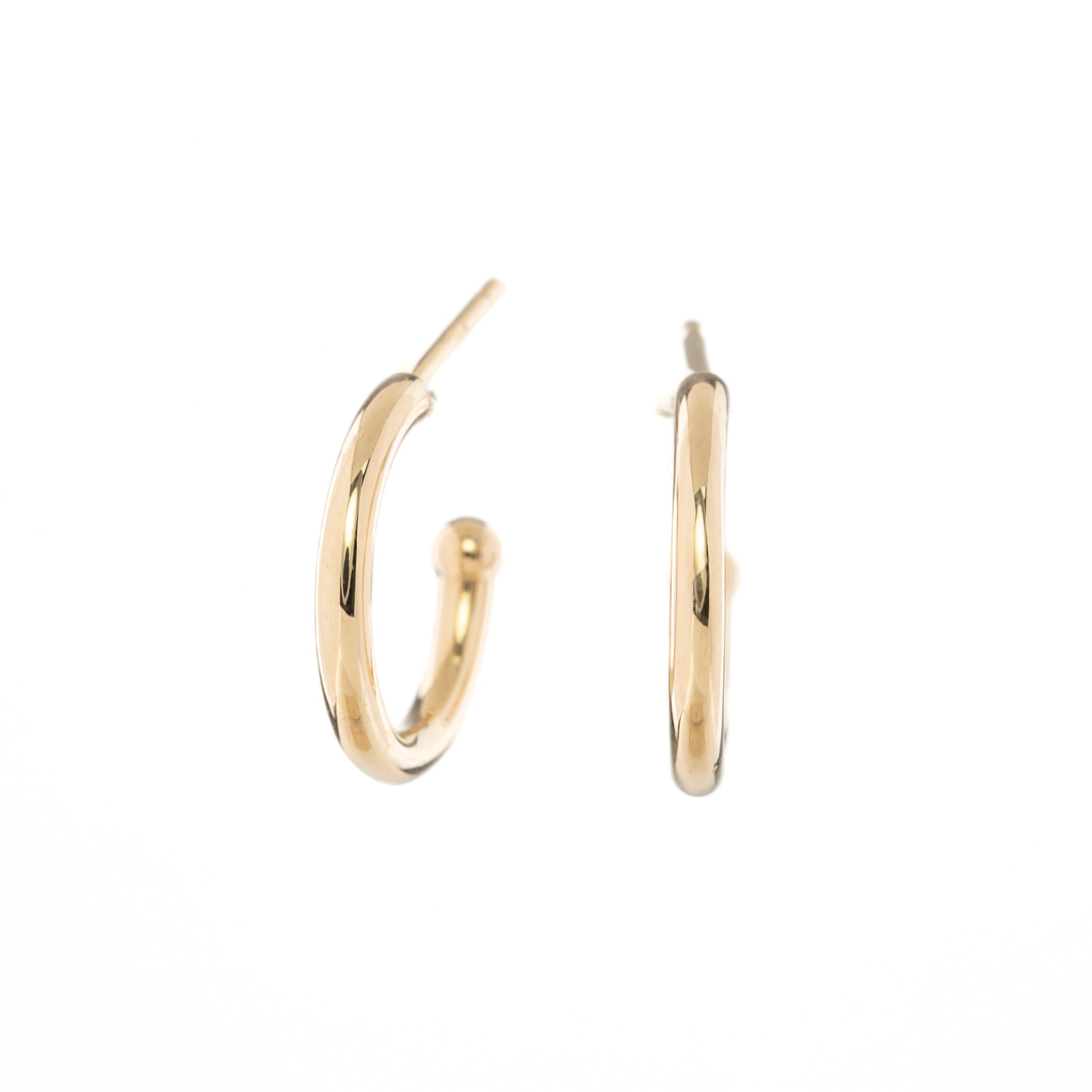 Gold hoop earring with measurements of appx 13.5mm diameter on a white background