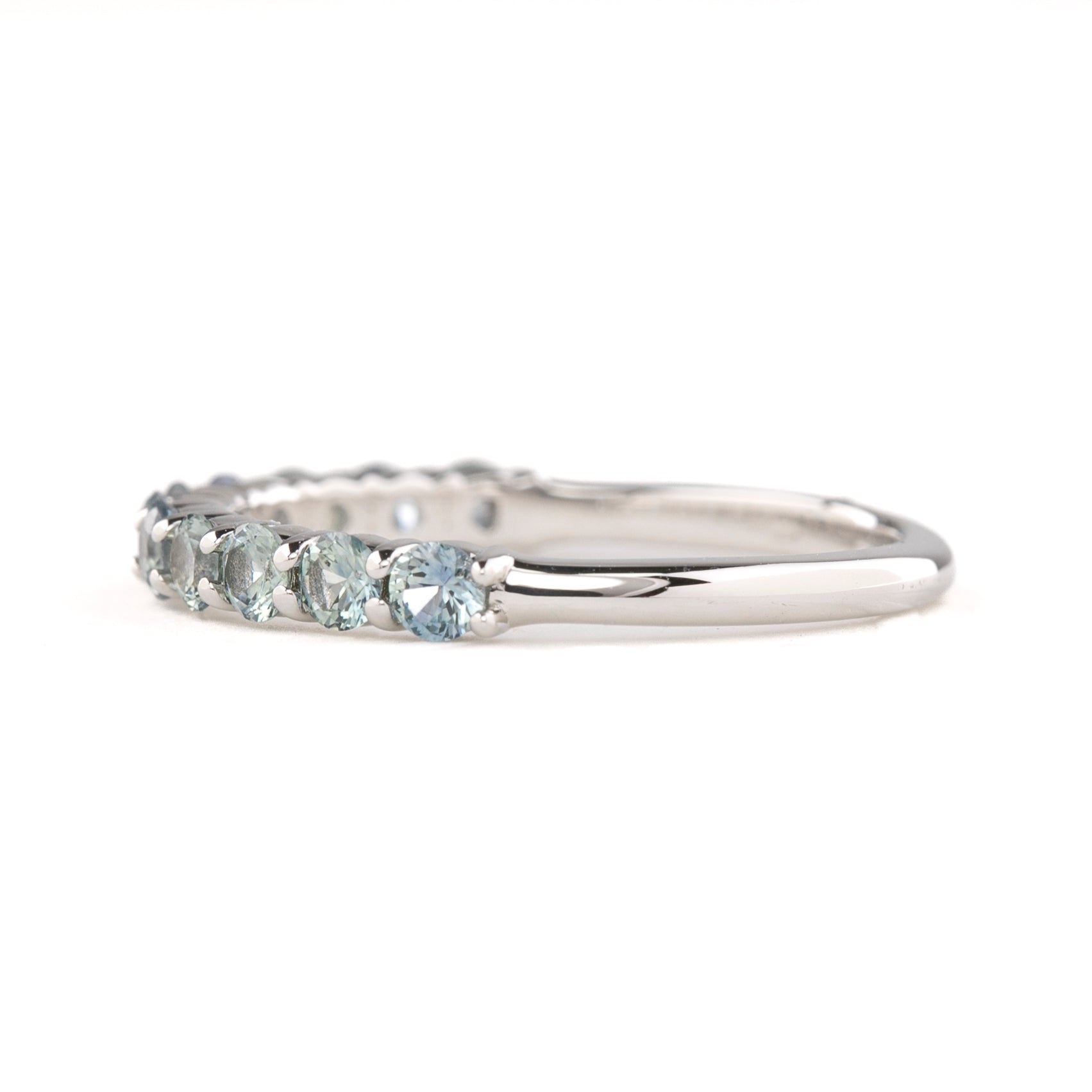 Lydia 2.5mm Montana Sapphire Band