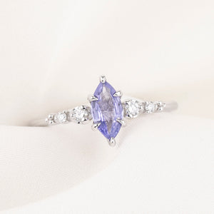 Estel Fleur Ring, 0.61ct Madagascar Sapphire