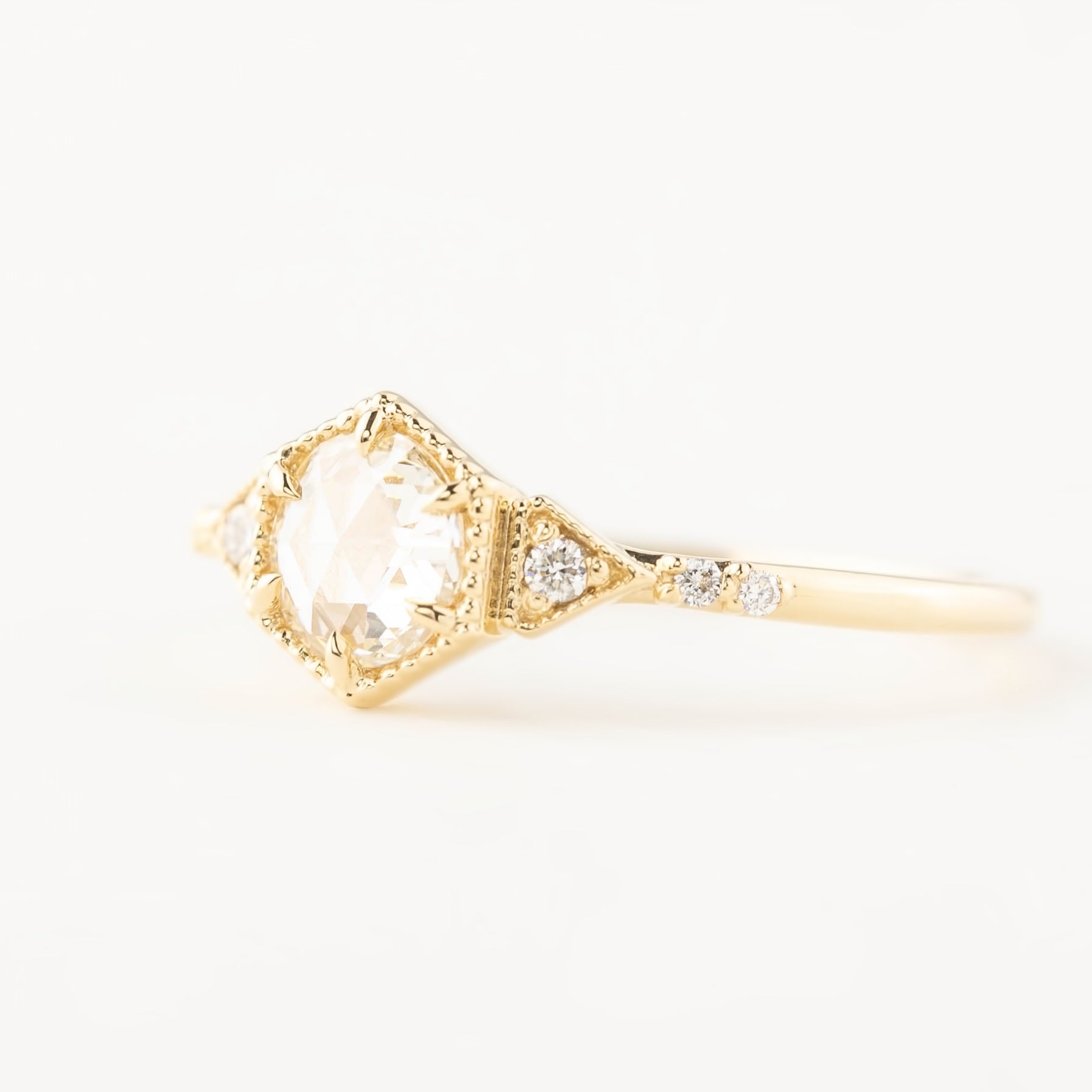 【一点物】アガサリング枠 0.46ct ローズカットダイヤモンド