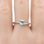 0.82ct クッションカット ライトアクアブルーサファイア モンタナ産