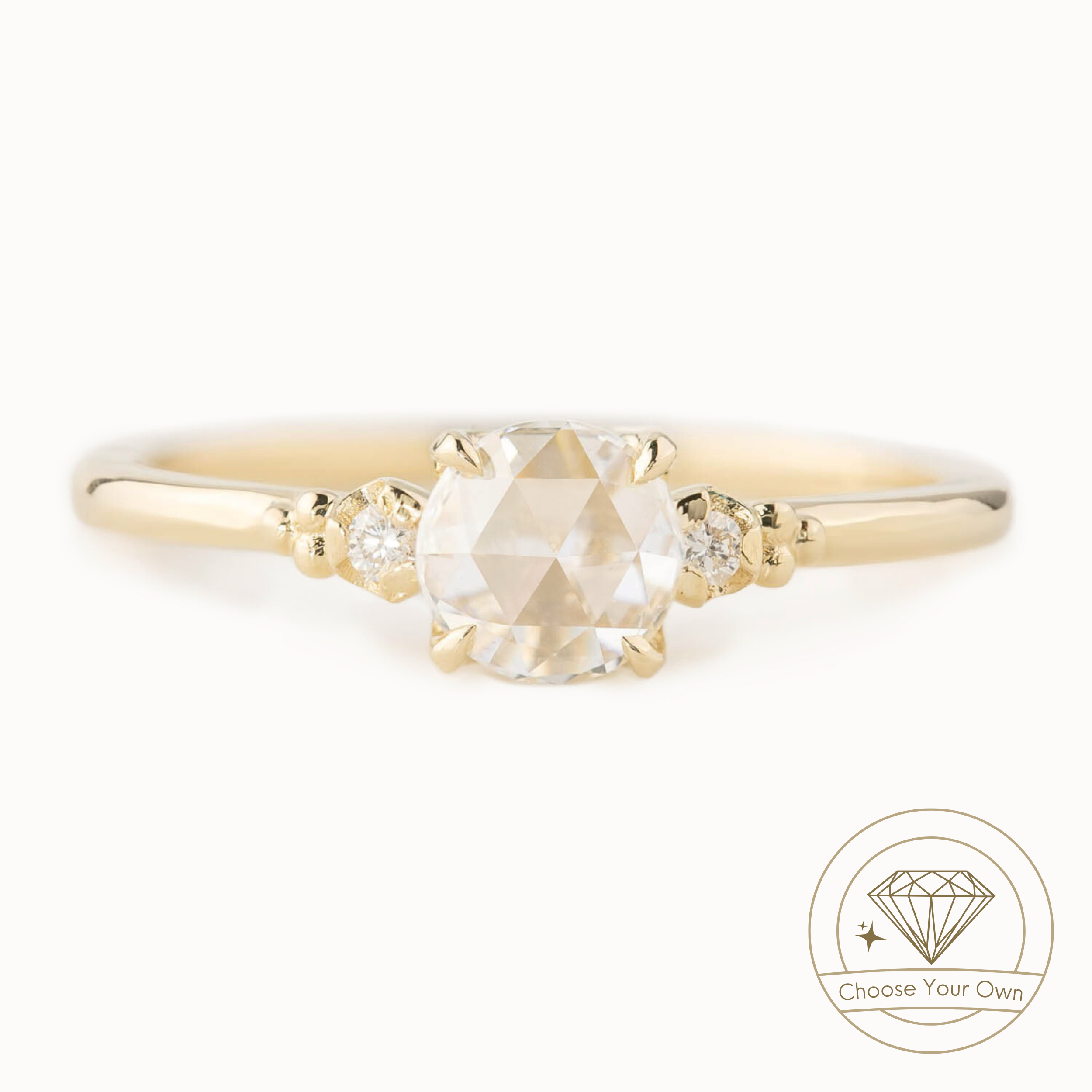 Estel Round Diamond Ring
