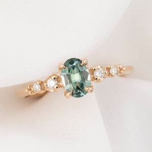 Estel Fleur Ring, 0.74ct Montana Sapphire, oval shape gemstone