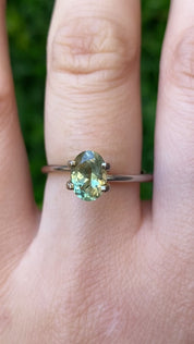 1.60ct Oval Cut Parti Green Yellow Montana Sapphire so637