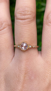 【一点物】アガサリング枠 0.46ct ローズカットダイヤモンド
