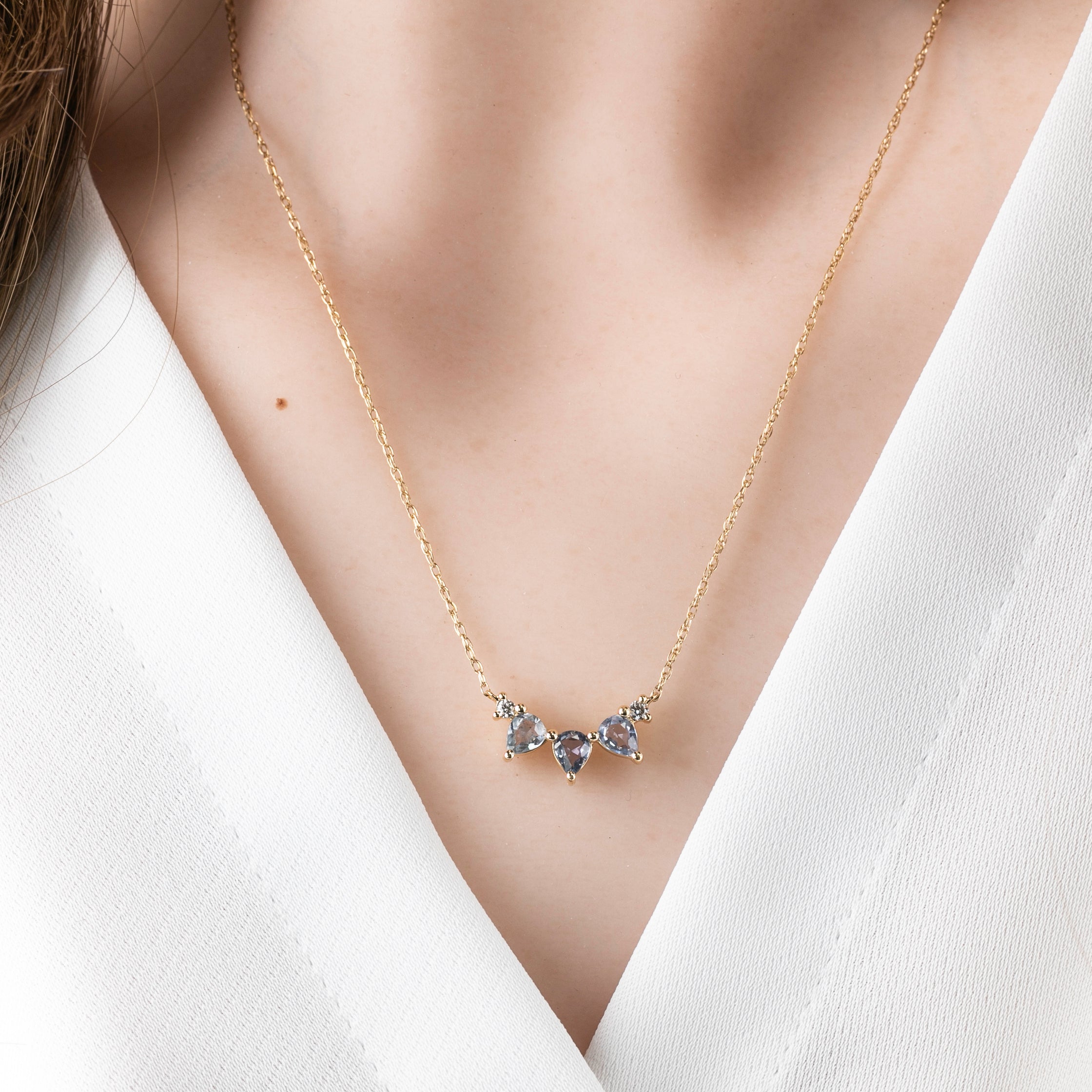 Gloria Necklace, Sapphire and Diamond