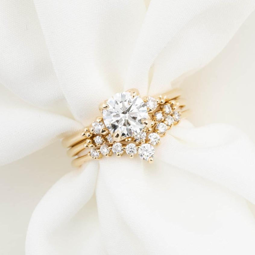 Estel Round Diamond Ring