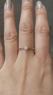 Alice Round Diamond Ring