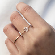 Lisa Oval Diamond Ring