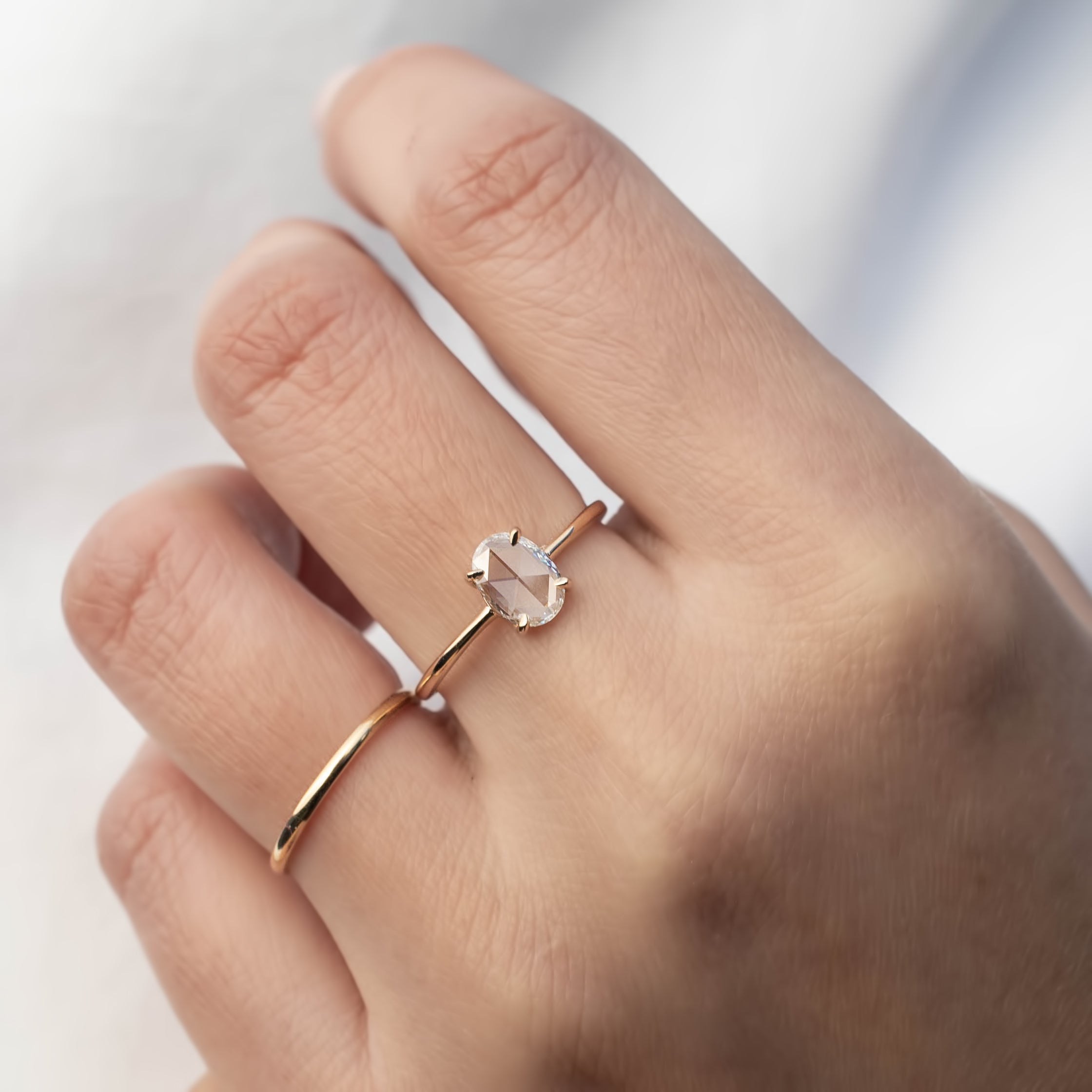 Lisa Oval Diamond Ring