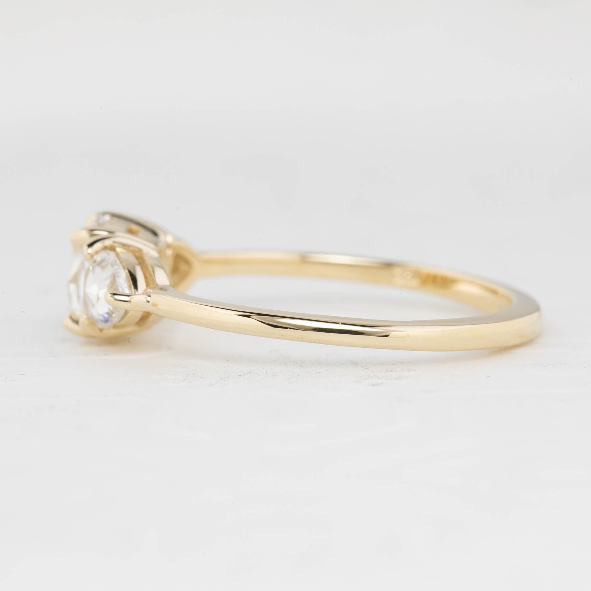 マディソンリング ローズカットダイヤモンド  0.5ct
