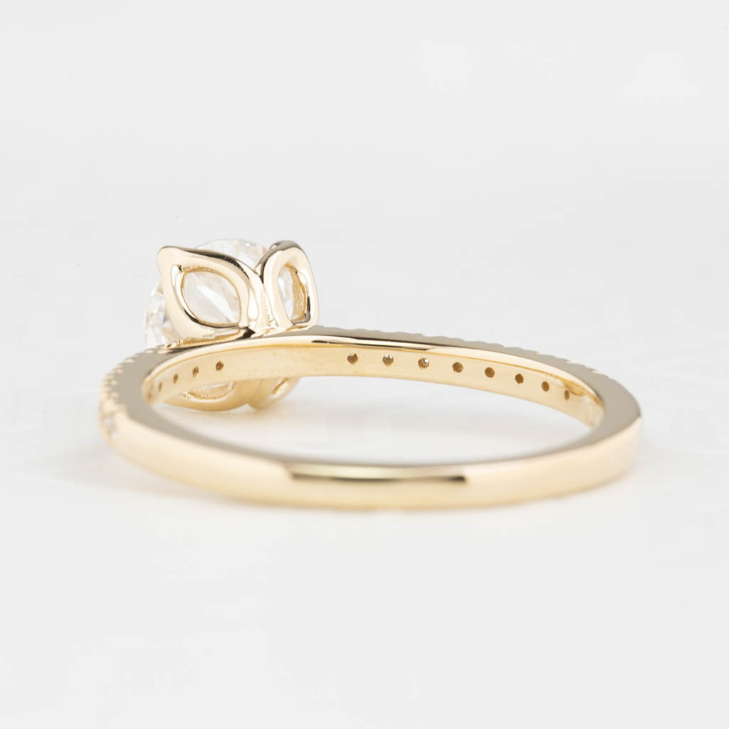 Maria Round Diamond Ring