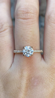Maria Round Diamond Ring