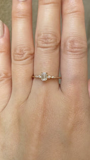 Estel Fleur Four Prongs Round Diamond Ring