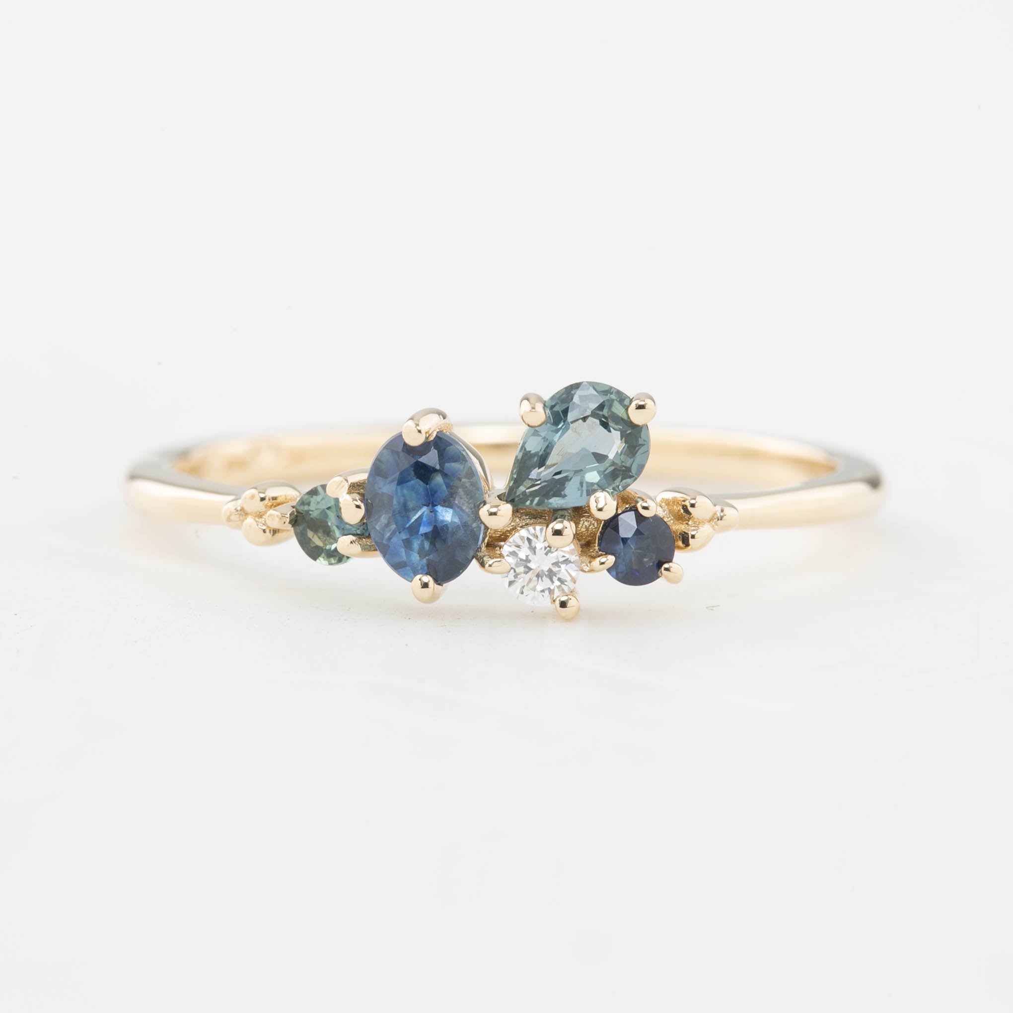 Stardust Cluster Ring, Five Stones with Diamond